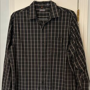 Van Heusen Black and White Plaid Button Down Shirt